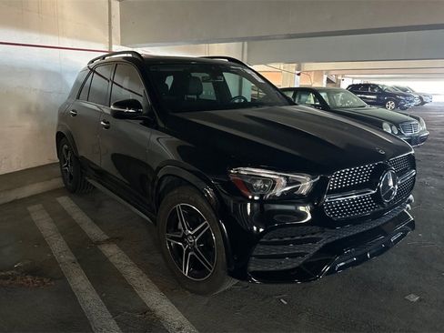 Used 2022 Mercedes-Benz GLE 350 GLE 350 w/ AMG Line Exterior image 2