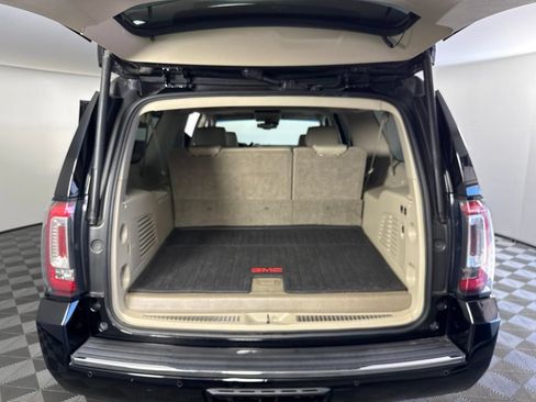 Used 2016 GMC Yukon XL Denali w/ Open Road Package AWD/4WD image 35