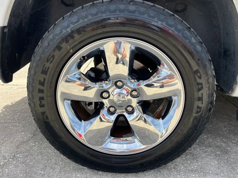 Used 2018 RAM 1500 Big Horn image 9