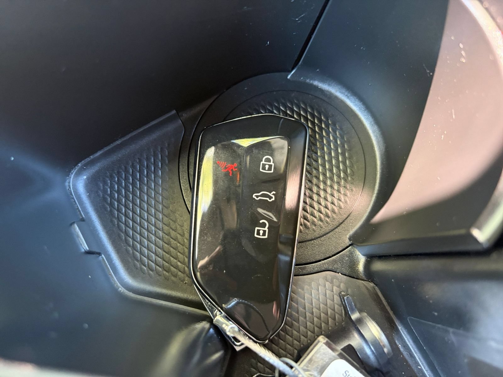 Used 2026 Volkswagen Golf S FWD image 20