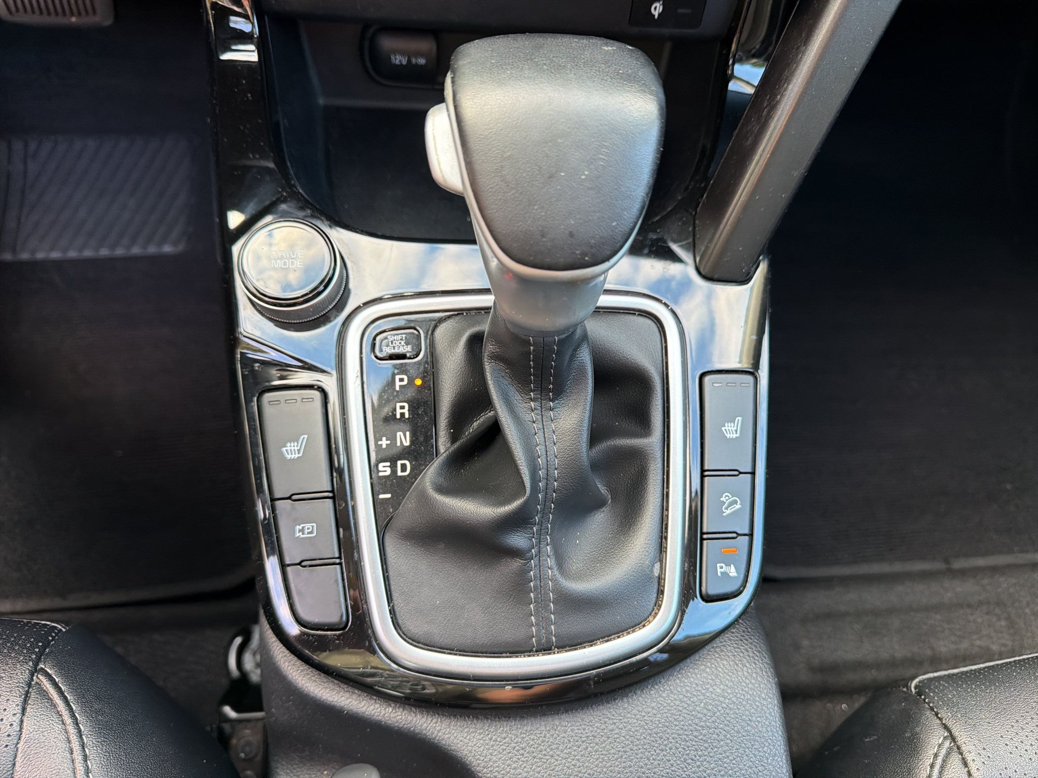 Used 2025 Kia Seltos EX w/ EX Sunroof Package FWD image 15