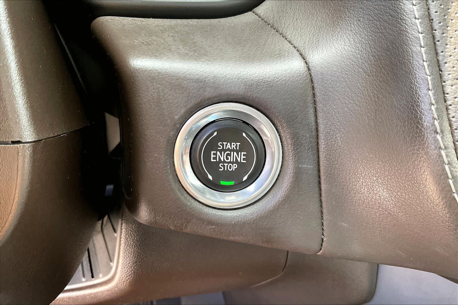 Certified 2023 GMC Yukon SLT RWD image 34