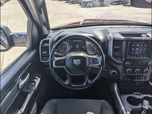 Used 2019 RAM 1500 Big Horn AWD/4WD image 3