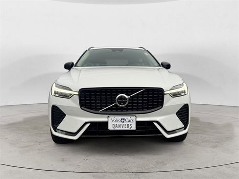 Certified 2025 Volvo XC60 B5 Plus image 25