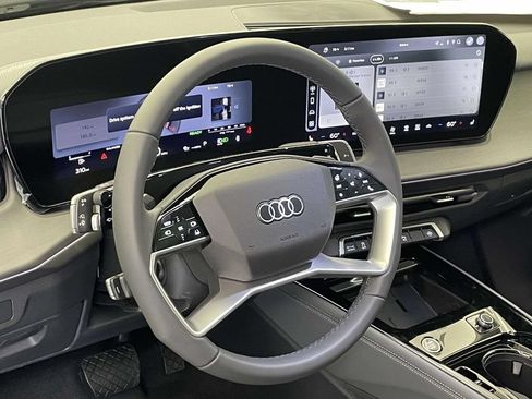 New 2026 Audi Q3 quattro 2.0T AWD/4WD image 4