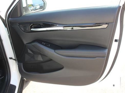 Used 2024 Kia Seltos S AWD/4WD image 32