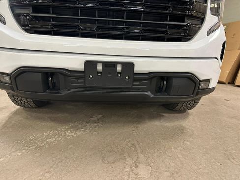 Certified 2023 GMC Sierra 1500 Elevation w/ X31 Off-Road Package image 3