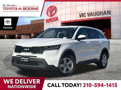 Used 2023 Kia Sorento LX AWD/4WD image 1