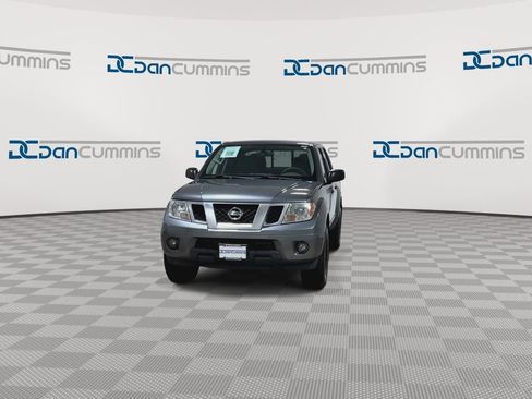 Used 2019 Nissan Frontier Desert Runner RWD image 4