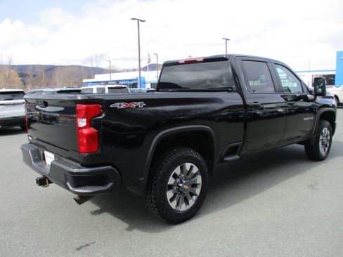 Certified 2024 Chevrolet Silverado 2500 Custom w/ Custom Convenience Package image 5