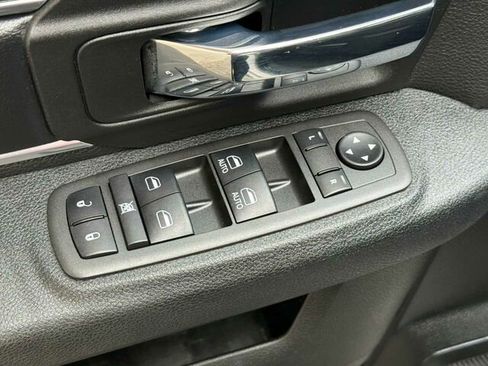 Used 2022 RAM 1500 Classic Warlock w/ Technology Package I image 14