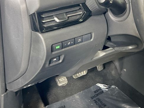 Used 2020 Nissan Sentra SV FWD image 10