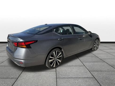 Used 2021 Nissan Altima 2.5 SR FWD image 33