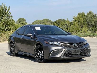 Used 2023 Toyota Camry SE