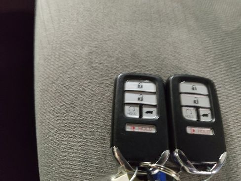 Used 2016 Honda Pilot EX image 32
