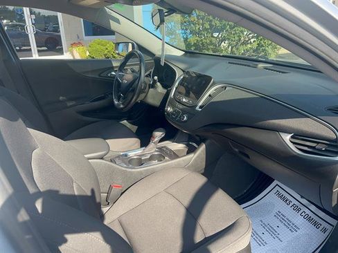 Used 2021 Chevrolet Malibu RS FWD image 13