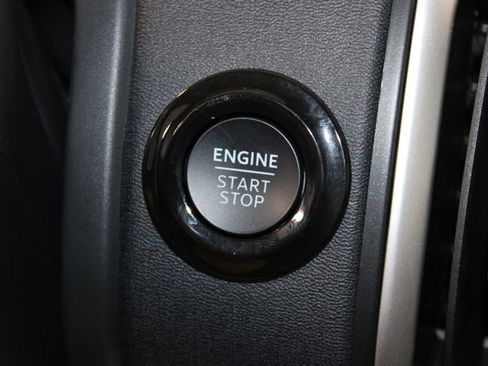 Used 2025 Ford Expedition Active AWD/4WD image 47