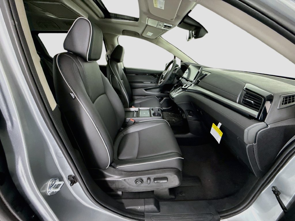 New 2026 Honda Odyssey Touring image 20