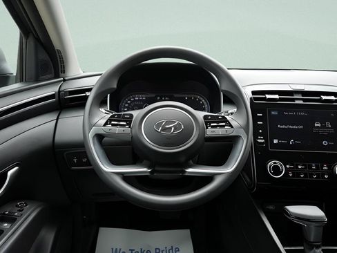 Certified 2023 Hyundai Tucson SEL AWD/4WD image 16