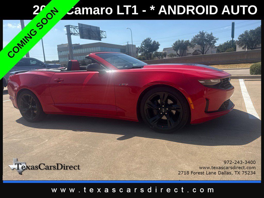 Used 2020 Chevrolet Camaro LT RWD image 3