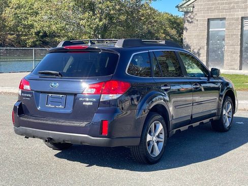Used 2014 Subaru Outback 2.5i Limited image 5