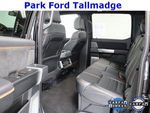 Used 2024 Ford F350 Platinum image 27