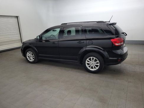 Used 2018 Dodge Journey SXT FWD image 3