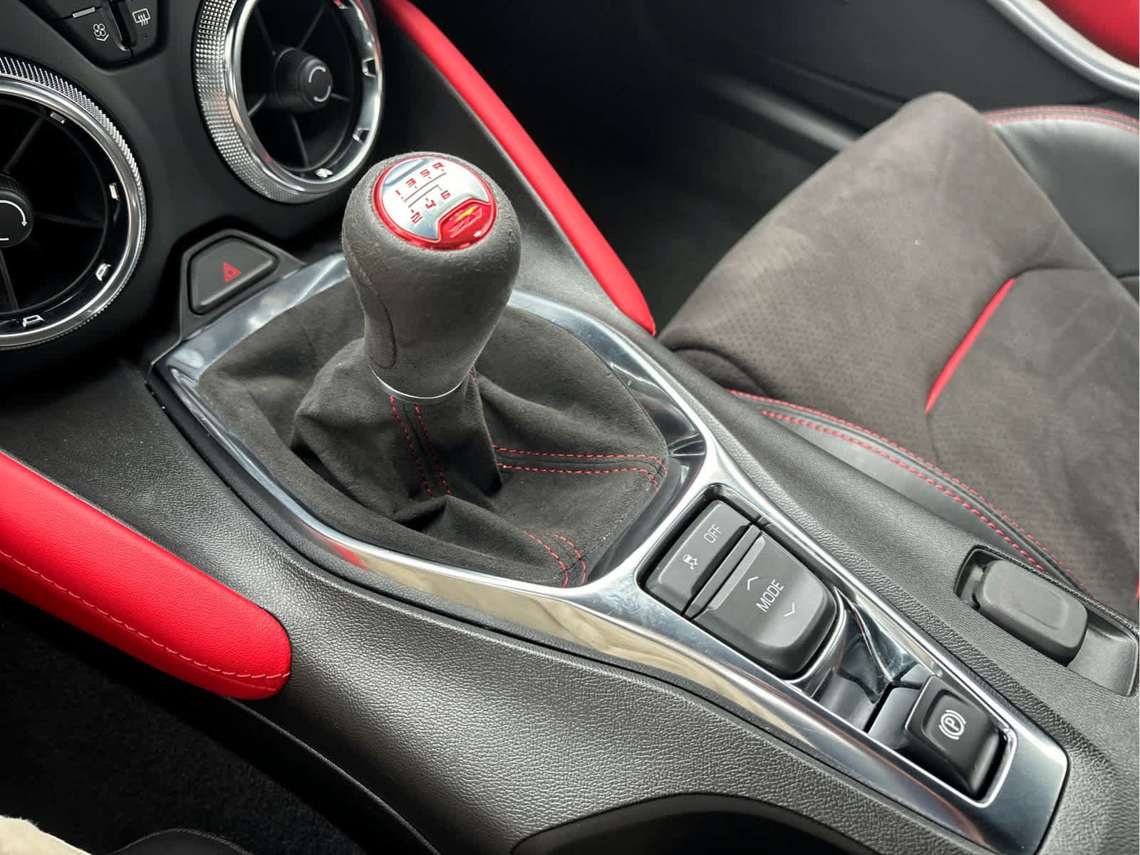 Used 2023 Chevrolet Camaro ZL1 RWD image 18