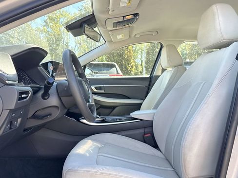 Used 2023 Hyundai Sonata SEL image 8