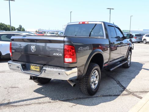 Used 2018 RAM 2500 Tradesman w/ Chrome Appearance Group AWD/4WD image 4
