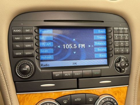 Used 2007 Mercedes-Benz SL 550 image 17