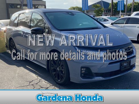 Used 2026 Honda Odyssey Sport-L image 1