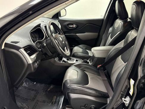 Used 2014 Jeep Cherokee Limited w/ Luxury Group image 13