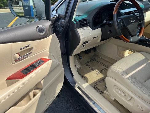 Used 2012 Lexus RX 450h AWD w/ Premium Pkg image 17