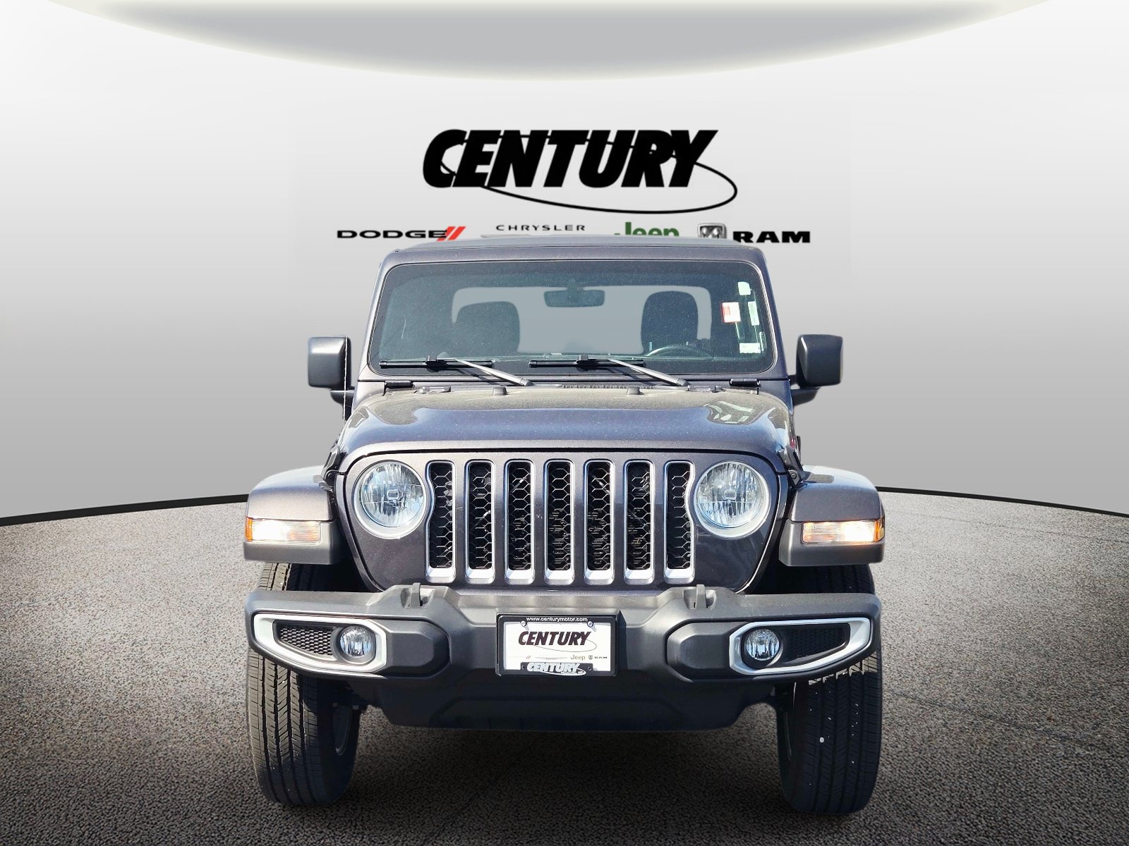 Used 2022 Jeep Gladiator Overland w/ Trailer Tow Package AWD/4WD image 9