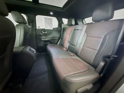 Used 2024 Chevrolet Blazer RS w/ Driver Confidence II Package image 28