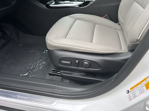 New 2026 Buick Envista Sport Touring FWD image 19
