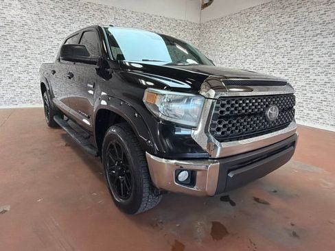 Used 2019 Toyota Tundra SR5 w/ SR5 Upgrade Package AWD/4WD image 9