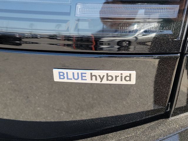 New 2026 Hyundai Sonata Blue FWD image 28