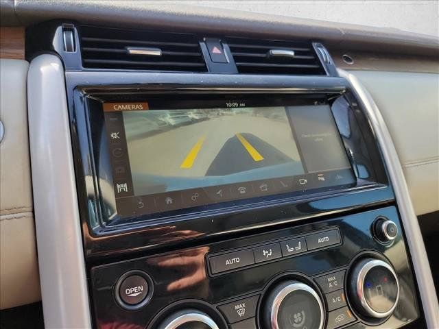 Used 2018 Land Rover Discovery HSE Luxury AWD/4WD image 23