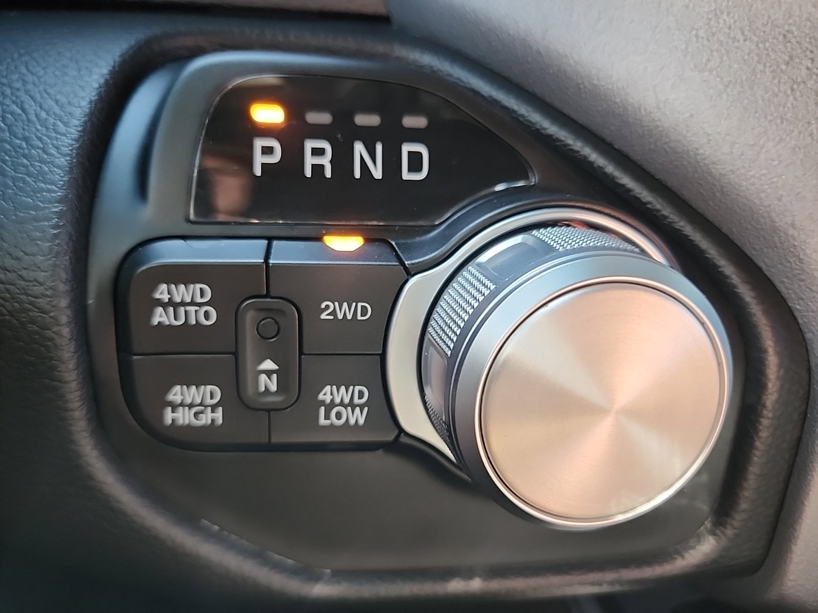 Used 2022 RAM 1500 Laramie AWD/4WD image 18
