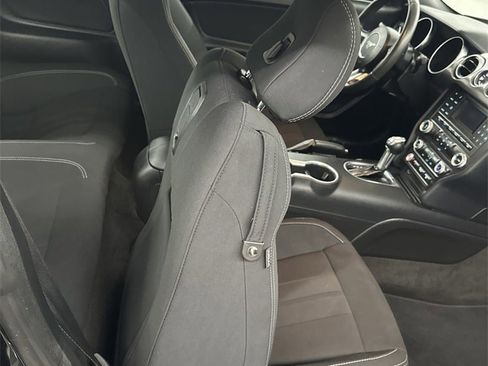 Used 2018 Ford Mustang GT w/ GT Performance Package image 31