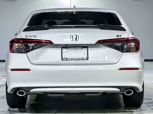 Used 2023 Honda Civic Si image 9