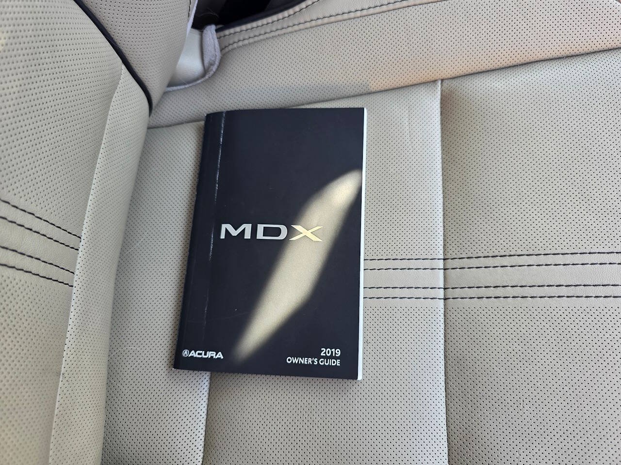 Used 2019 Acura MDX w/ Advance Package FWD image 44