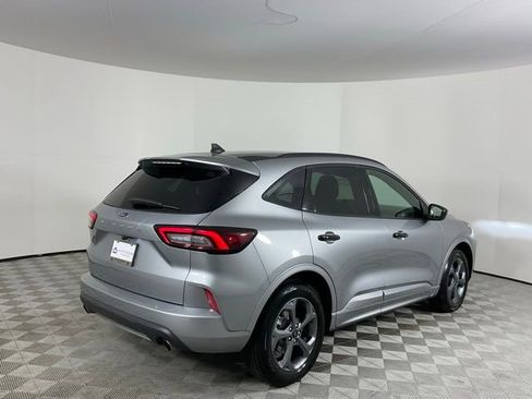 Used 2024 Ford Escape ST-Line FWD image 5