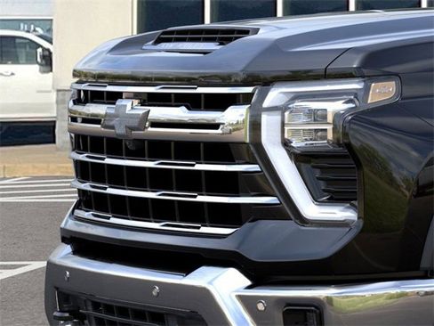 New 2026 Chevrolet Silverado 3500 LTZ w/ LTZ Plus Package image 13