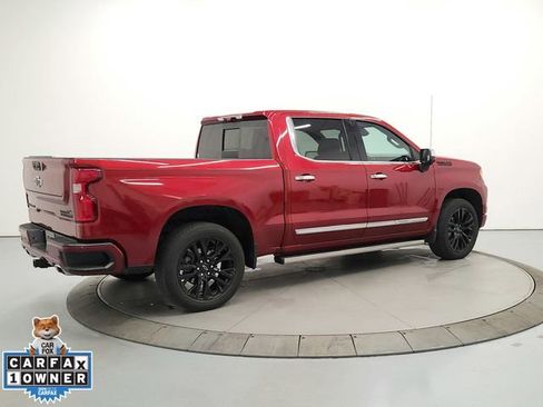 Used 2024 Chevrolet Silverado 1500 High Country w/ Technology Package AWD/4WD image 7