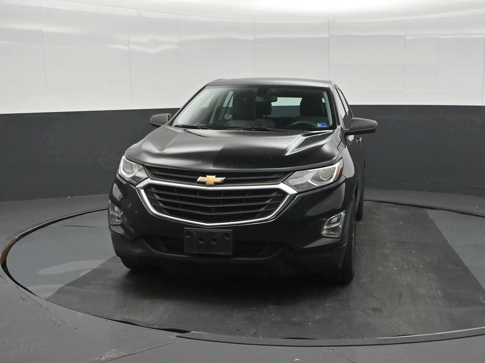 Used 2019 Chevrolet Equinox LS AWD/4WD image 4