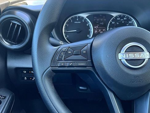 Used 2024 Nissan Kicks S image 16