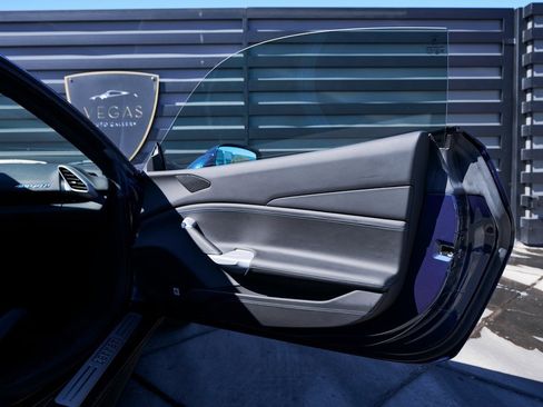 Used 2018 Ferrari 488 GTB Base image 28